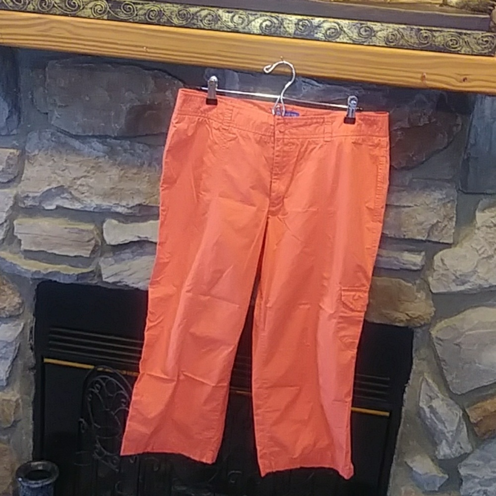 Coral capris
